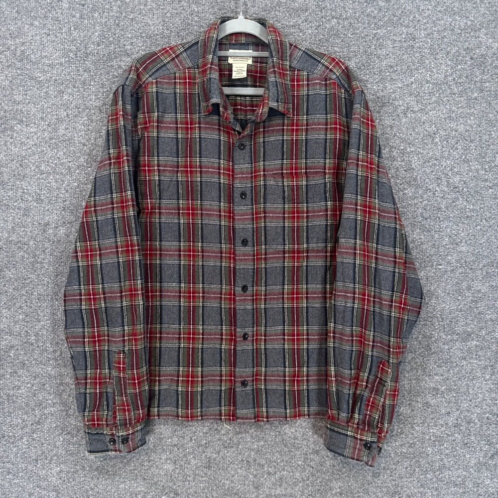 L.L. Bean Flannel Shirt Mens Medium Gray Red Plaid Cotton Traditional Fit Button